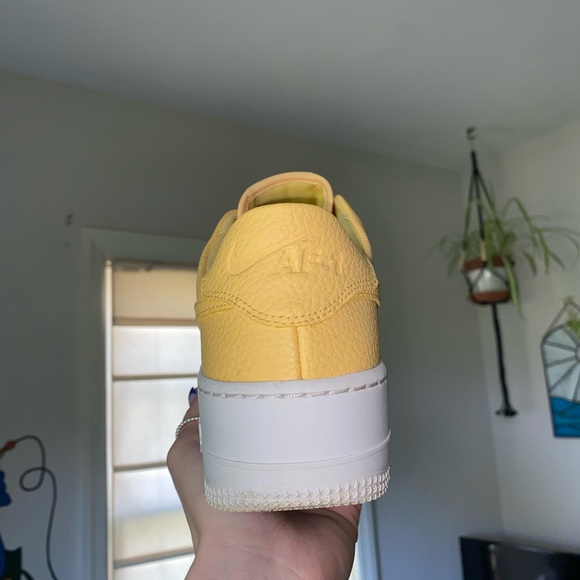 nike air force 1 sage low topaz gold - Picture 6 of 10